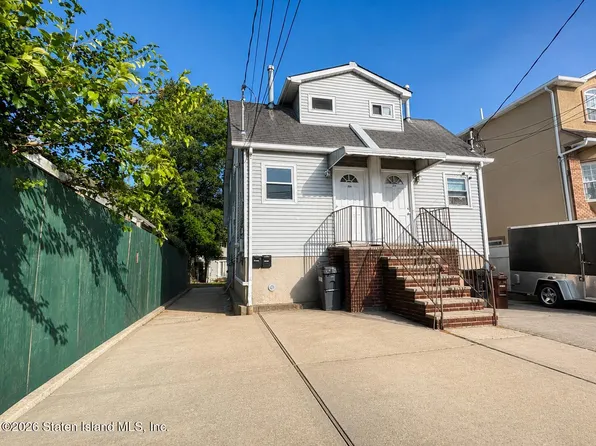 224 Freeborn St, Staten Island, NY 10306