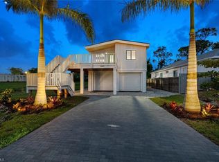 3262 Andrews Ave, Naples, FL 34112