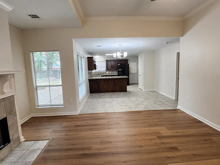 14623 Ocallaghan Ln — Photo 2