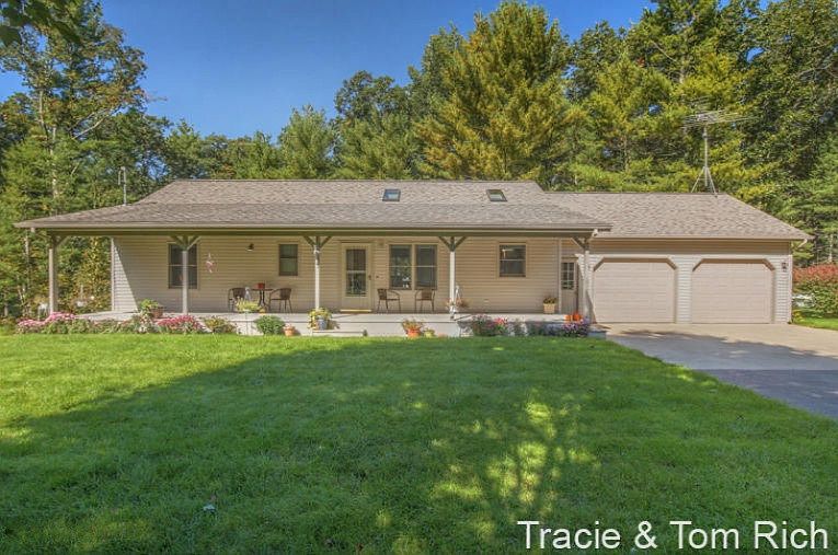 1st image of 8131 Uthe Dr