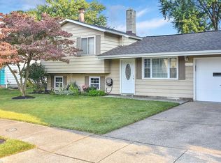 953 Belden Ave, Akron, OH 44310