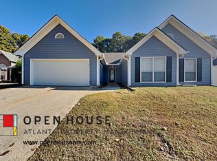 1375 Avalon Dr, Lawrenceville, GA 30044