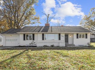 1002 Lake Shore Dr W, Hebron, OH 43025
