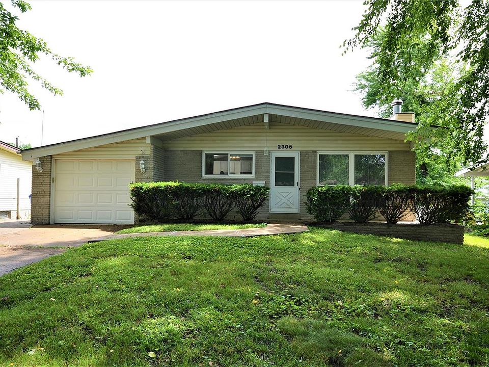 1st image of 2305 Pheasant Dr