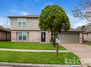 6128 Silver Leaf Dr, League City, TX 77573