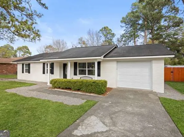 1318 Whitfield Park Dr, Savannah, GA 31406