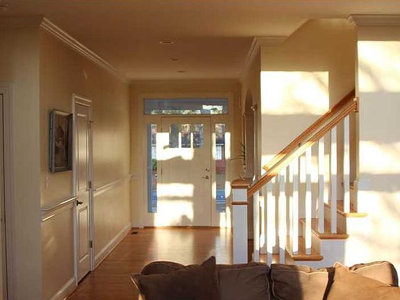 2nd image of 17 Bayview Dr