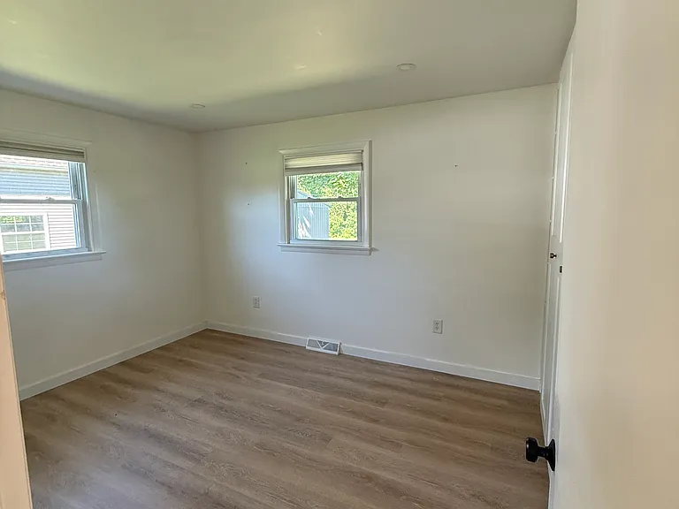 1047 Letort Rd — Photo 8