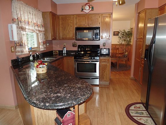 2nd image of 58 Sanford Pl