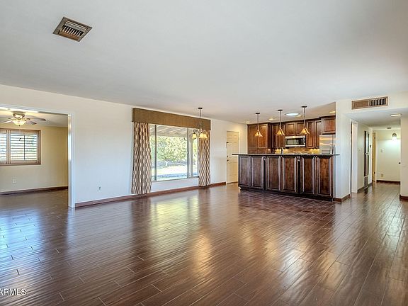 4th image of 12436 N 105TH Avenue
