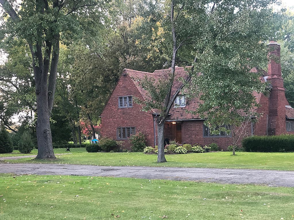 1017 Lake Shore Rd, Grosse Pointe Shores, MI 48236 Zillow