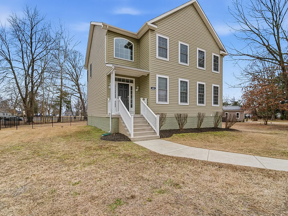 609 Tebbston Dr