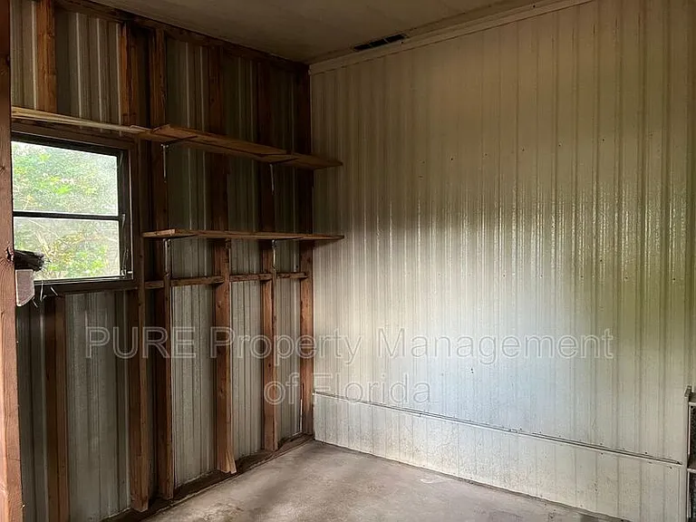 600 NE 63rd Ct — Photo 27