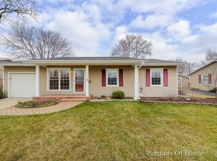 1145 S Glenn Trl, Elk Grove Village, IL 60007