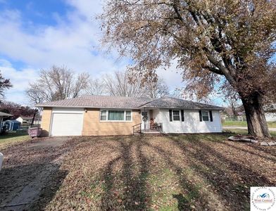 1303 E Franklin St, Clinton, MO, 64735