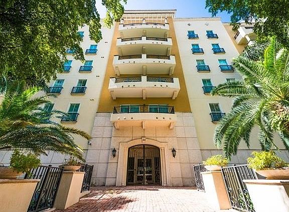 3rd image of 20 Calabria Ave APT 205
