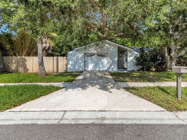 805 7TH STREET SE, LARGO, FL 33771