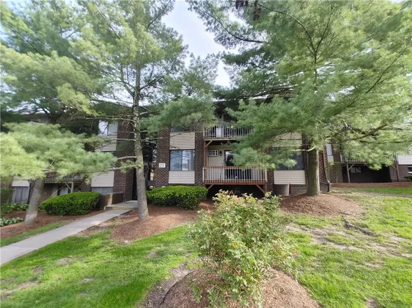 260 Country Club Lane, Pomona, NY 10970