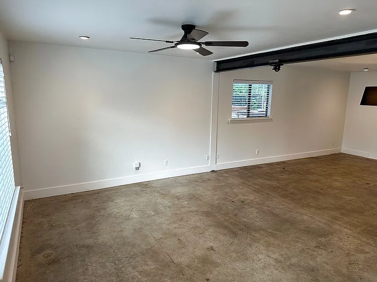 5100 Orleans Ct — Photo 4