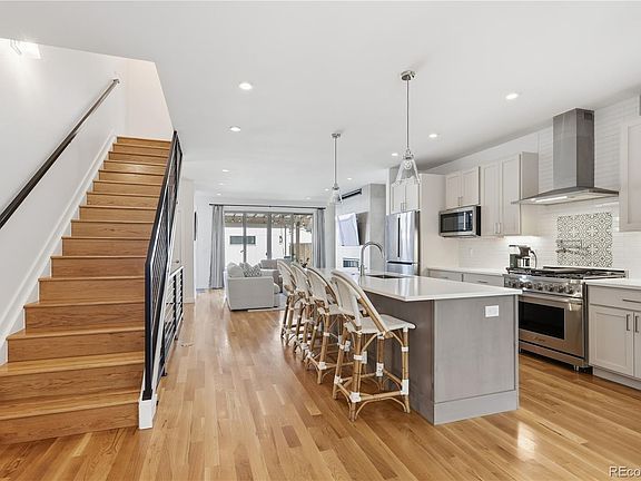 3rd image of 2575 S Acoma Street