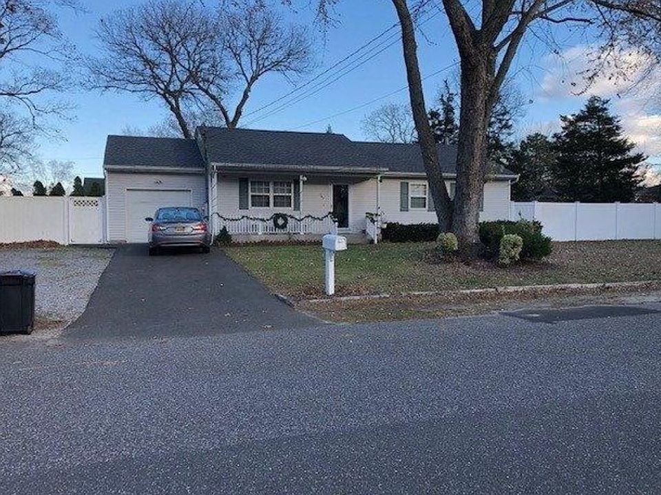 1st image of 167 Smithtown Polk Blvd