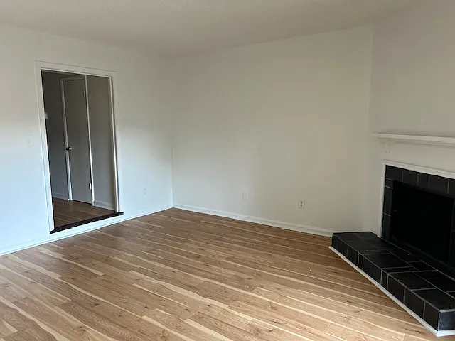 2163 Palmyra Dr SE — Photo 10
