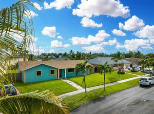 722 NW 170th St, Miami Gardens, FL 33169