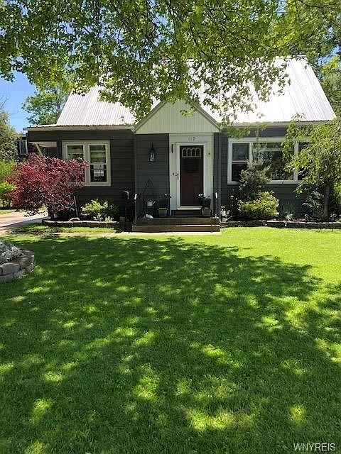 1st image of 119 Maryon Dr