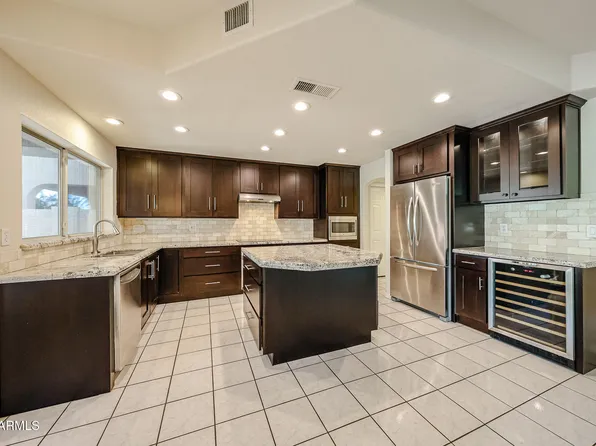 21699 N 61ST Avenue, Glendale, AZ 85308