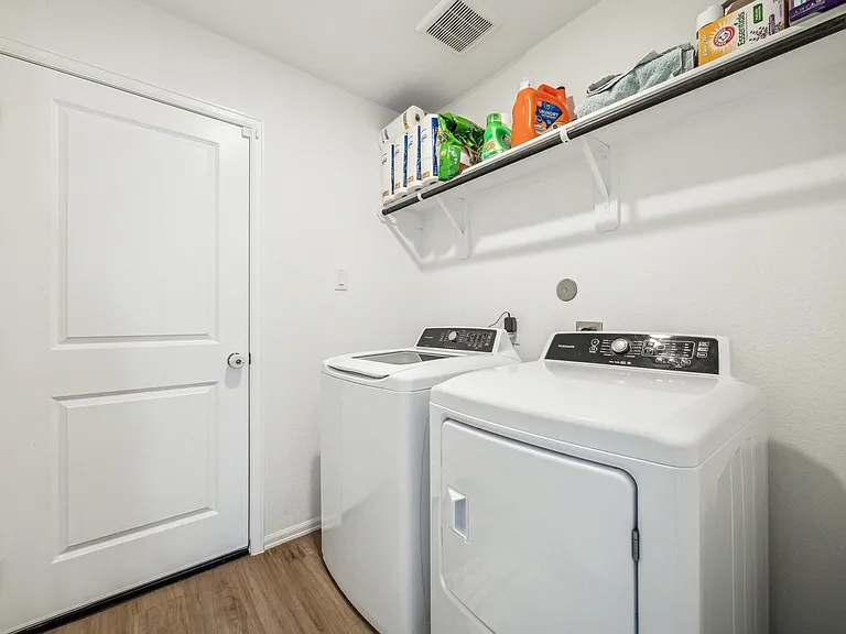 26810 Cenzontle Dr — Photo 17