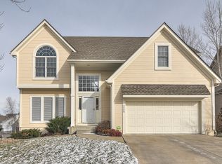 2508 SW 10th St, Lees Summit, MO 64081