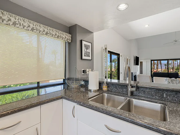 48635 Palo Verde Ct — Photo 16