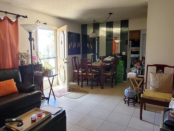 4th image of 2515 Polk St APT 14