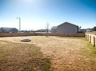 555 Tori St, Omro, WI 54963