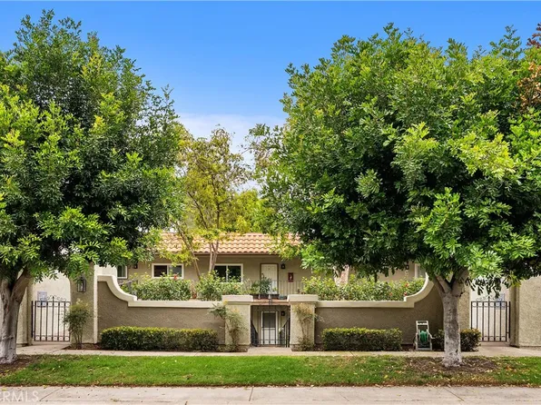 5489 Paseo Del Lago W APT B, Laguna Woods, CA 92637