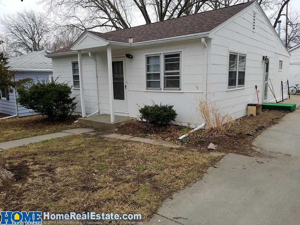 1st image of 1100 N 53rd St