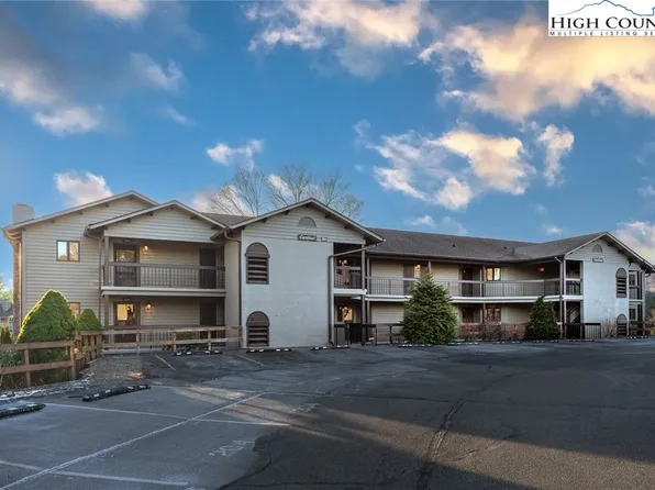 884 Chetola Lakes Drive 302 Cardinal Bldg., Blowing Rock, NC 28605