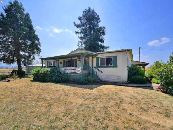 34124 Adler Ln, Creswell, OR 97426