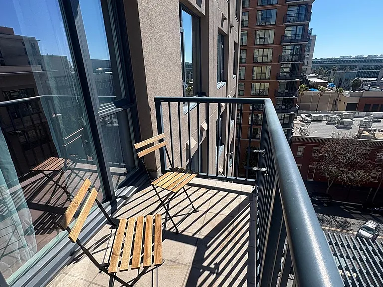 530 K St #711 — Photo 5