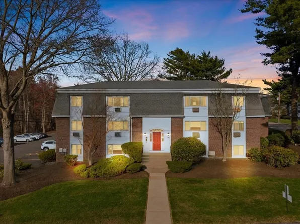 39 Will Dr Unit 16, Canton, MA 02021