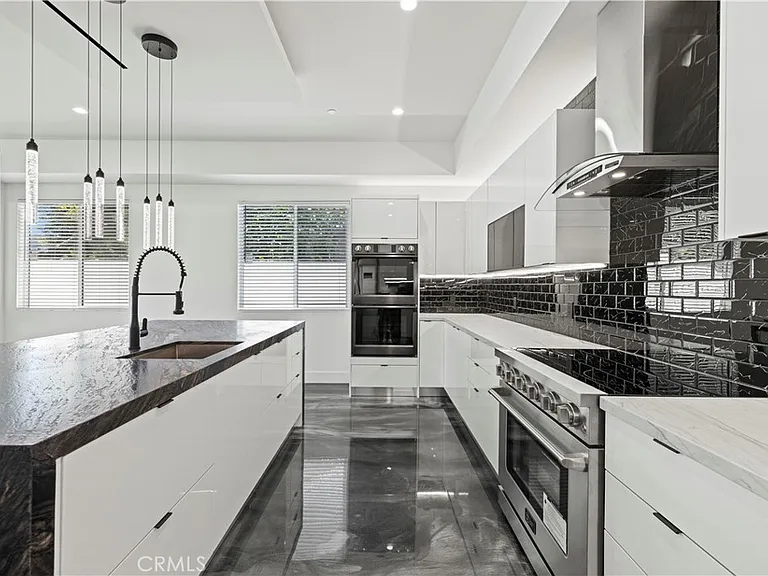 15209 Cohasset — Photo 8