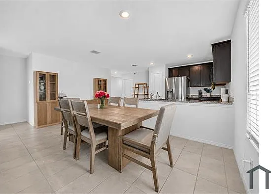 3 bed, 1500 sqft, $3,000 — Photo 1