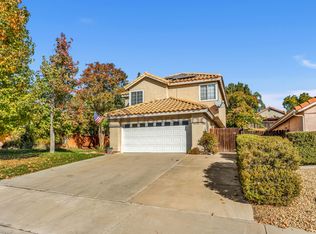 24452 Calle Tassjara, Murrieta, CA 92562