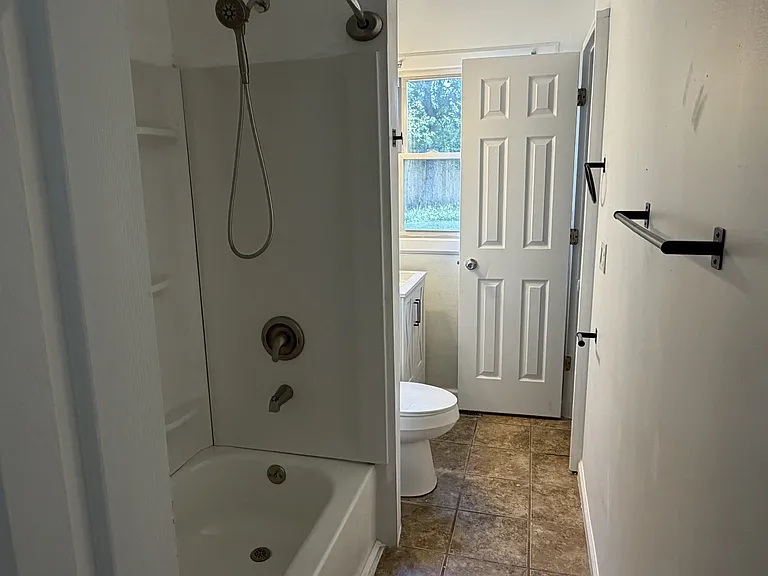 309 Funston Ave — Photo 4