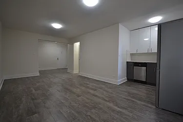 Rented by Silverstein Collection LLC 