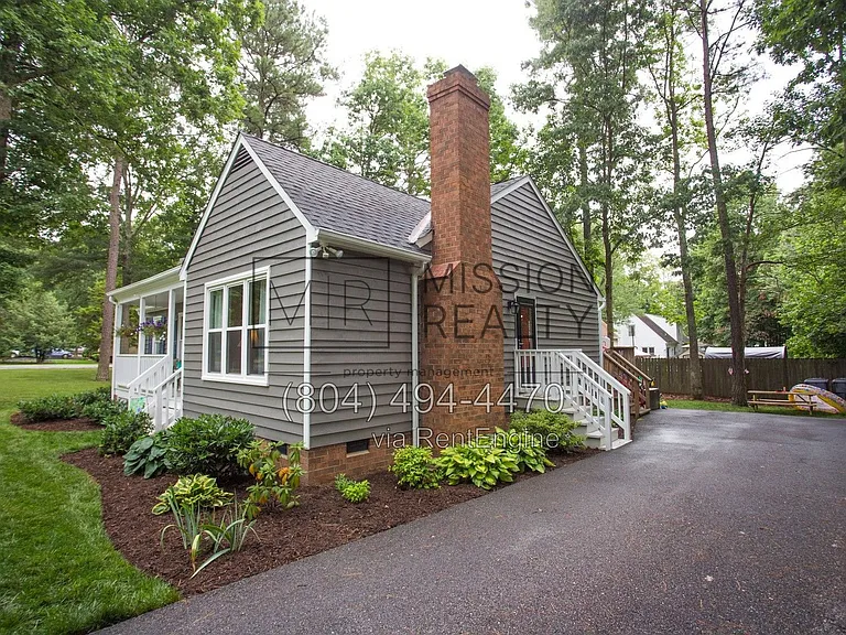 11537 Leiden Ln — Photo 4