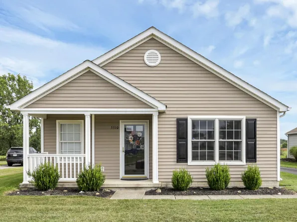5510 Oakhurst Dr, Hebron, OH 43025