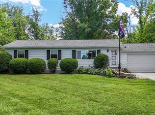 9524 Crow Rd, Litchfield, OH 44253