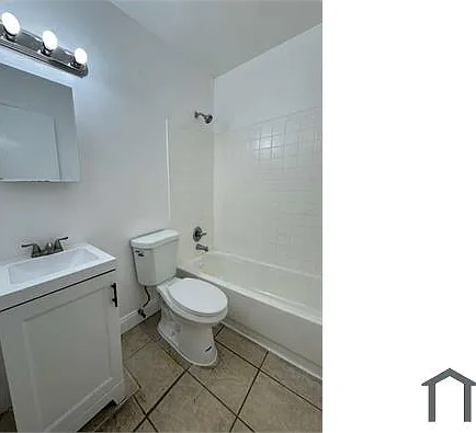 3375 Avenue J #9 — Photo 8