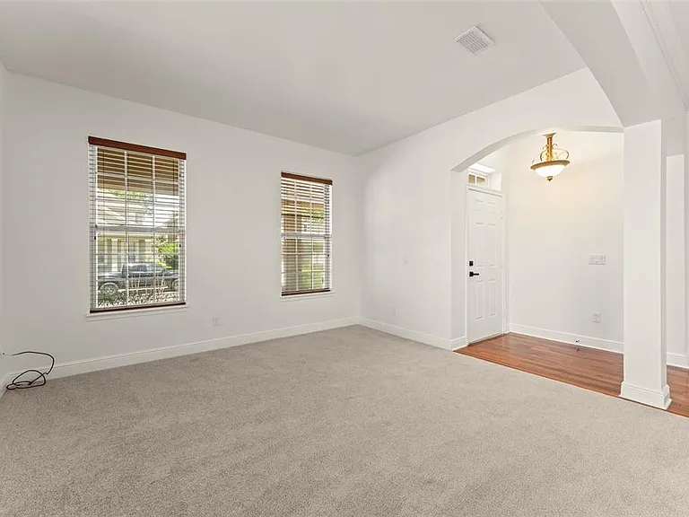 13544 Riggs Way — Photo 9